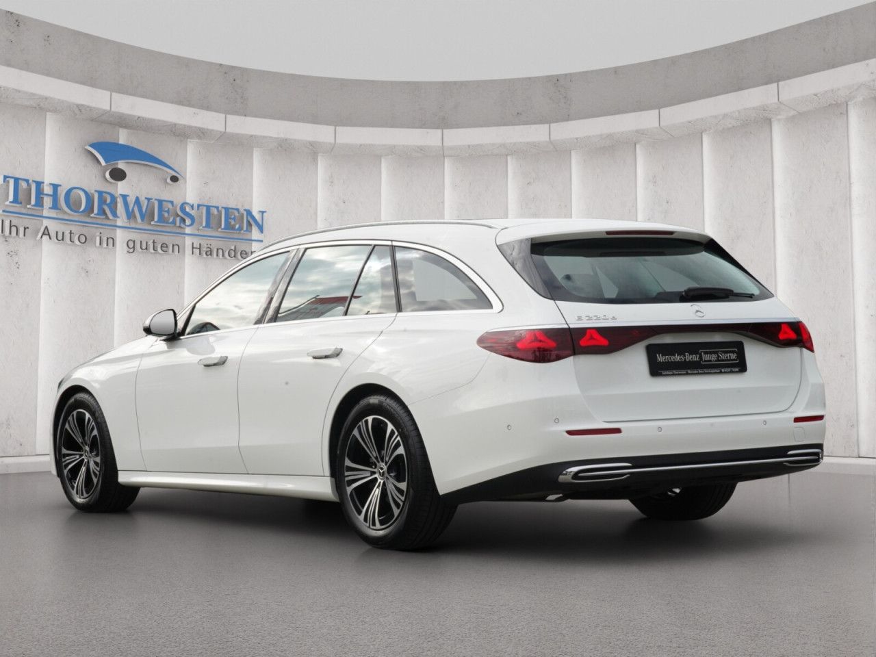 Mercedes-Benz E-Klasse – Bild 6