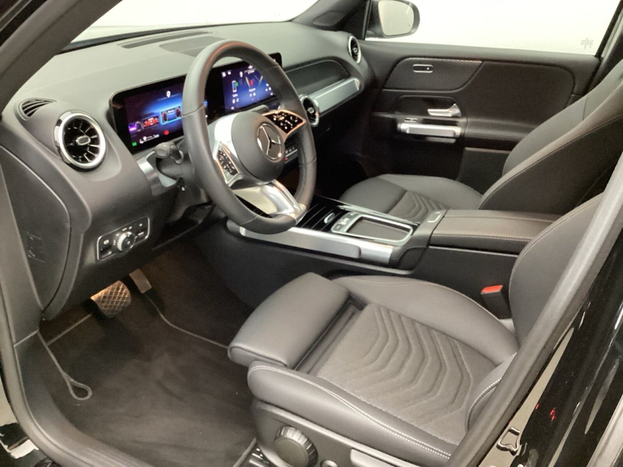 Mercedes-Benz GLB – Bild 9