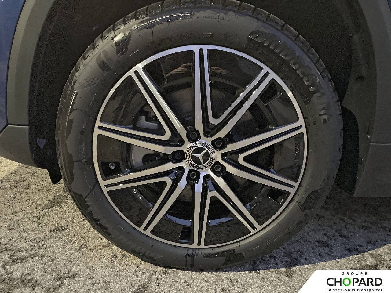 Photo du v&eacute;hicule 16 / 18