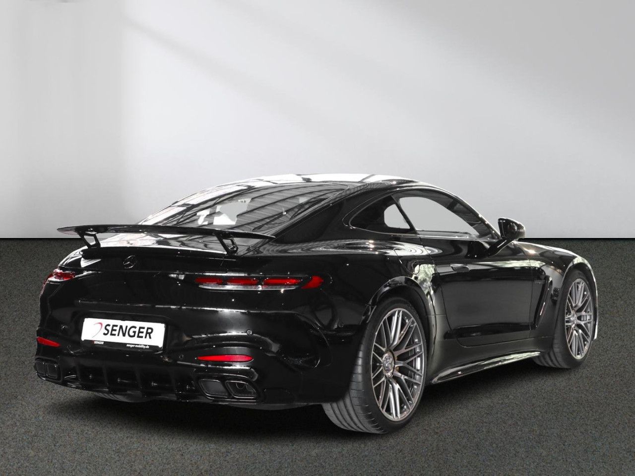 Mercedes-Benz AMG GT – Bild 12