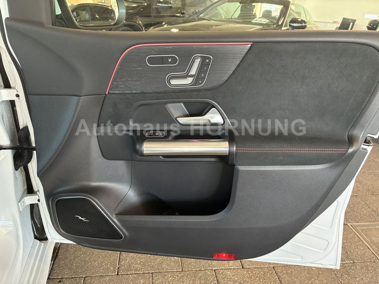 Fahrzeugbild 14 / 14