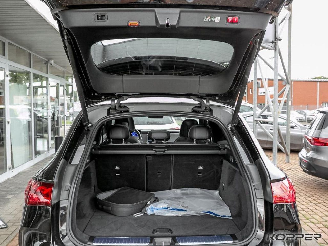 Mercedes-Benz EQE – Bild 10