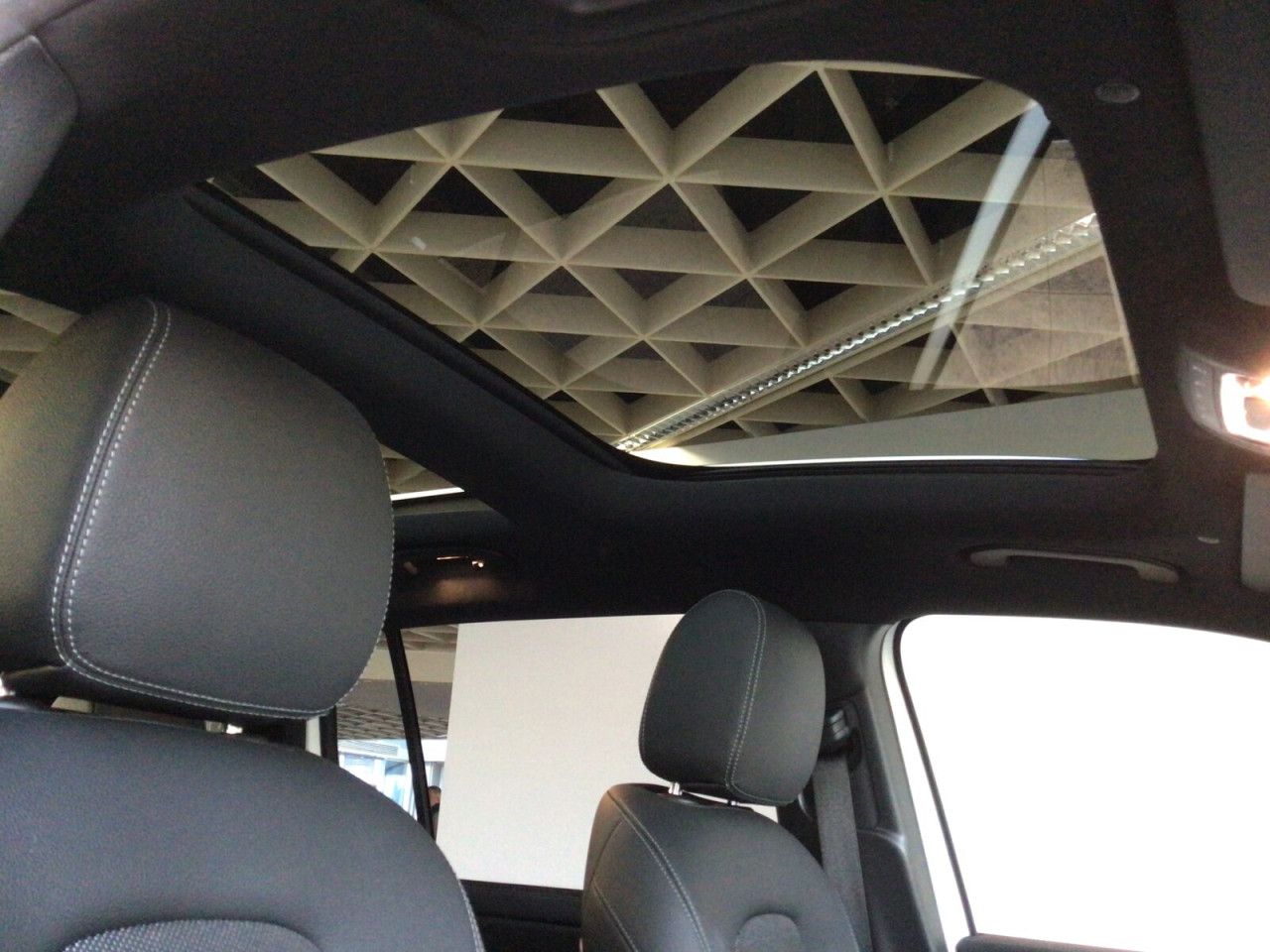 Fahrzeugbild 14 / 18