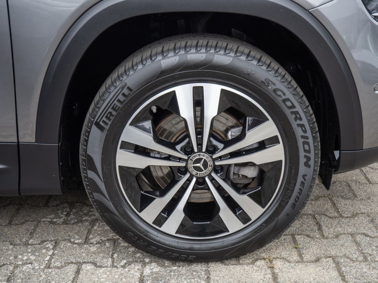 Mercedes-Benz GLB – Bild 7