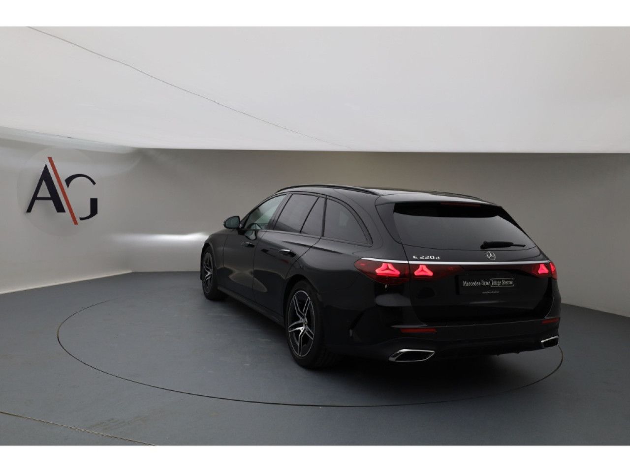 Mercedes-Benz E-Klasse – Bild 3