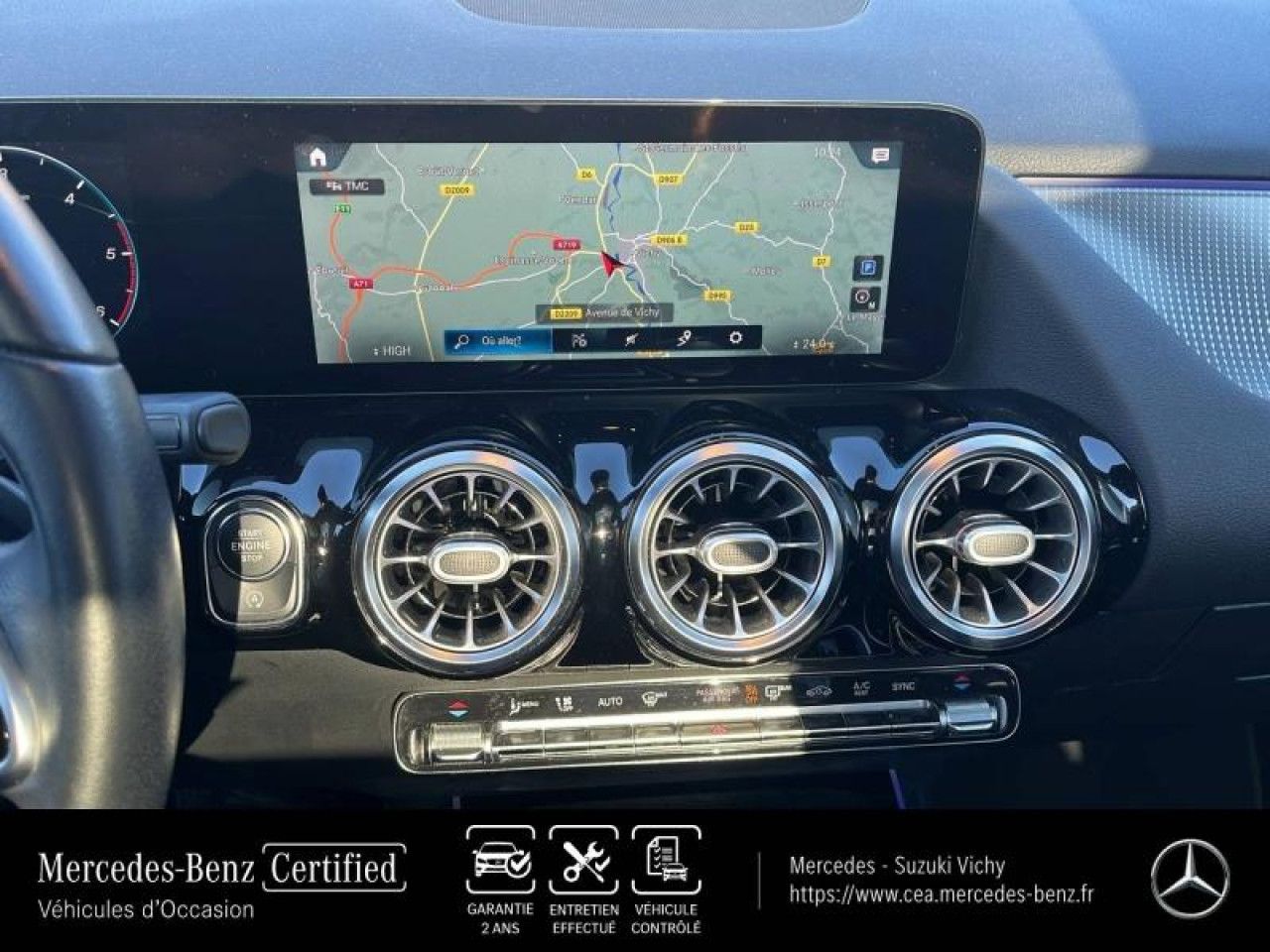 Photo du v&eacute;hicule 17 / 18