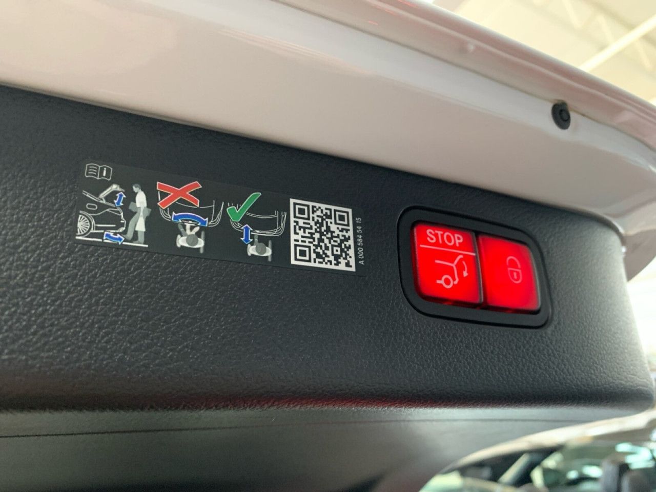 Mercedes-Benz C-Klasse – Bild 14