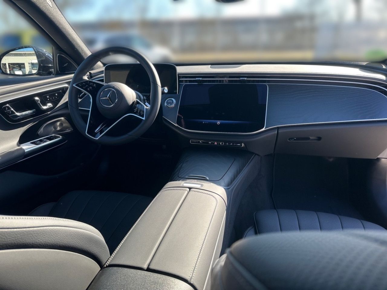 Mercedes-Benz E-Klasse – Bild 9