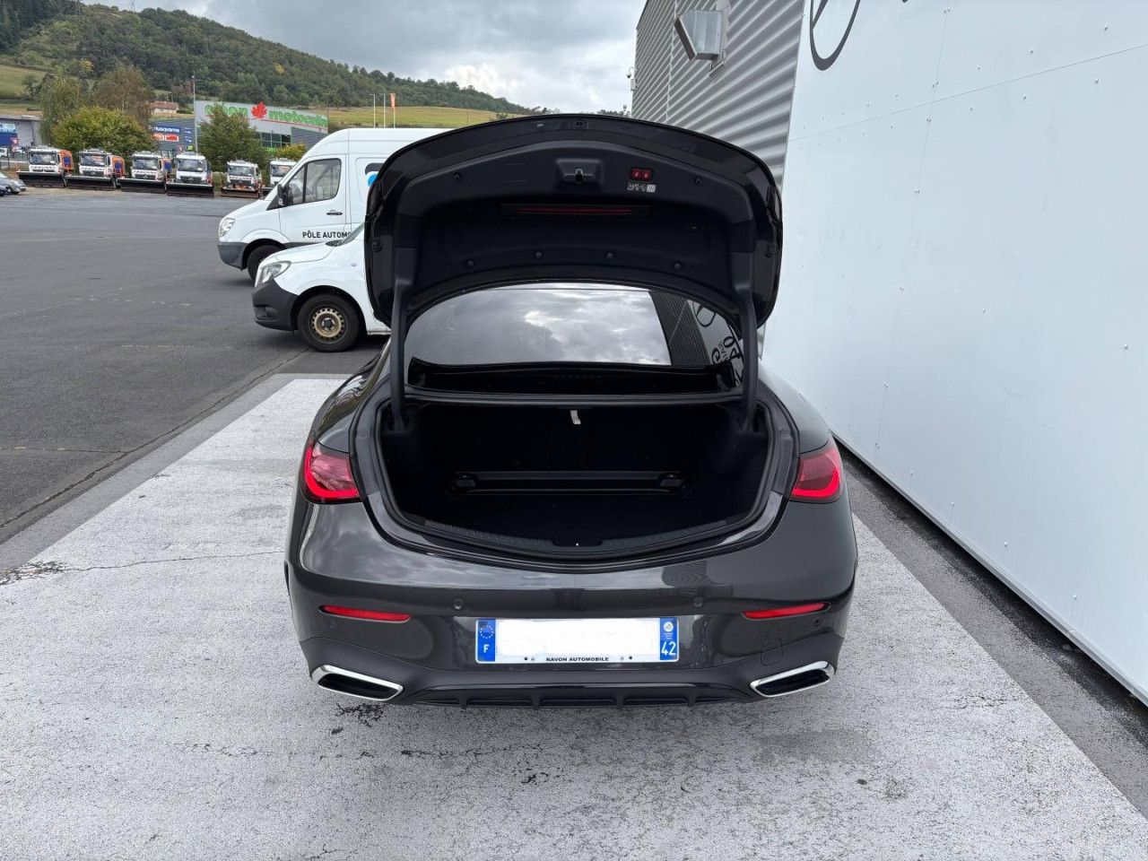 Photo du véhicule 8 / 18