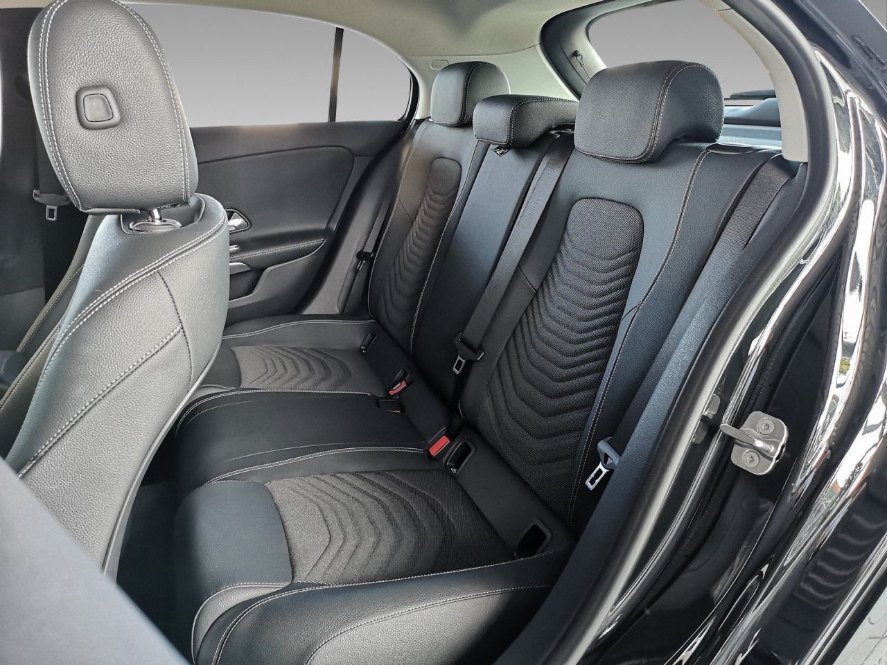 Mercedes-Benz A-Klasse – Bild 9