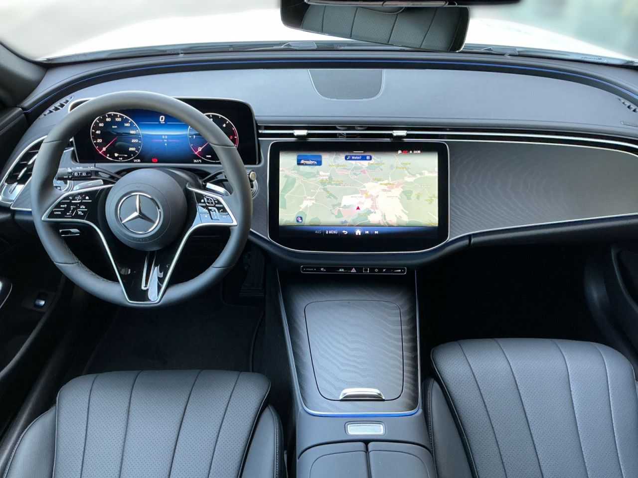Mercedes-Benz E-Klasse – Bild 10