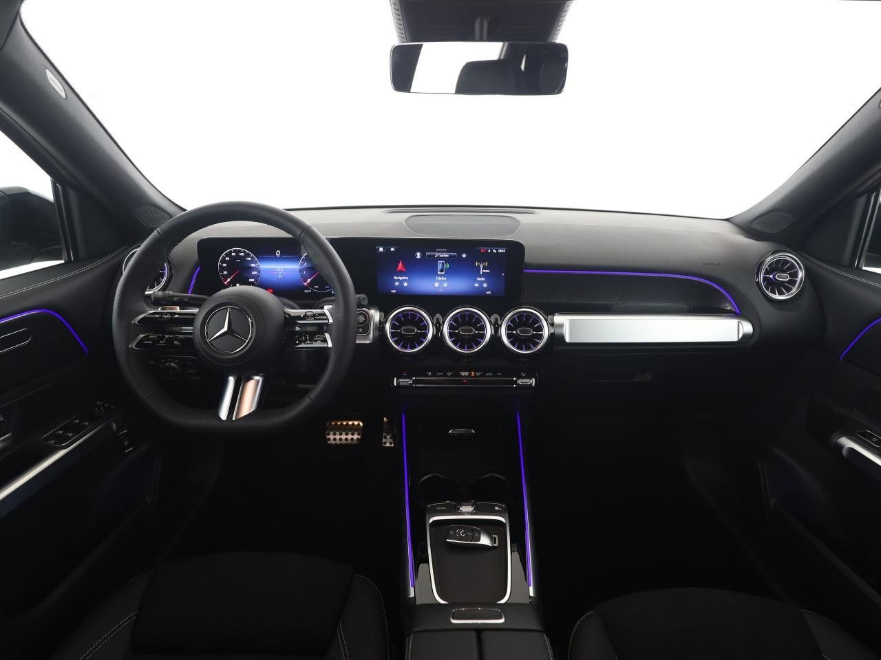 Mercedes-Benz GLB – Bild 10