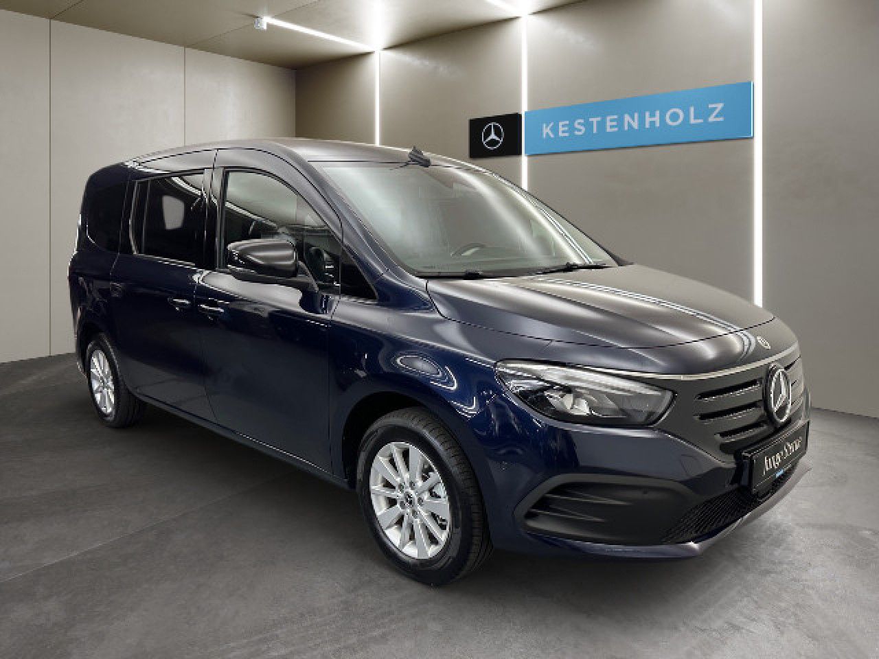 Mercedes-Benz EQT – Bild 2