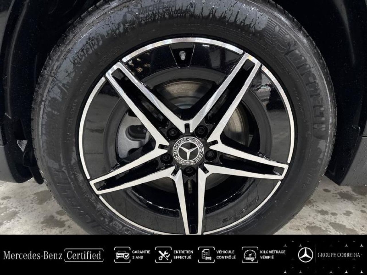 Photo du v&eacute;hicule 13 / 18