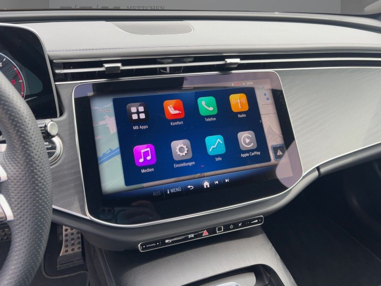 Mercedes-Benz E-Klasse – Bild 10