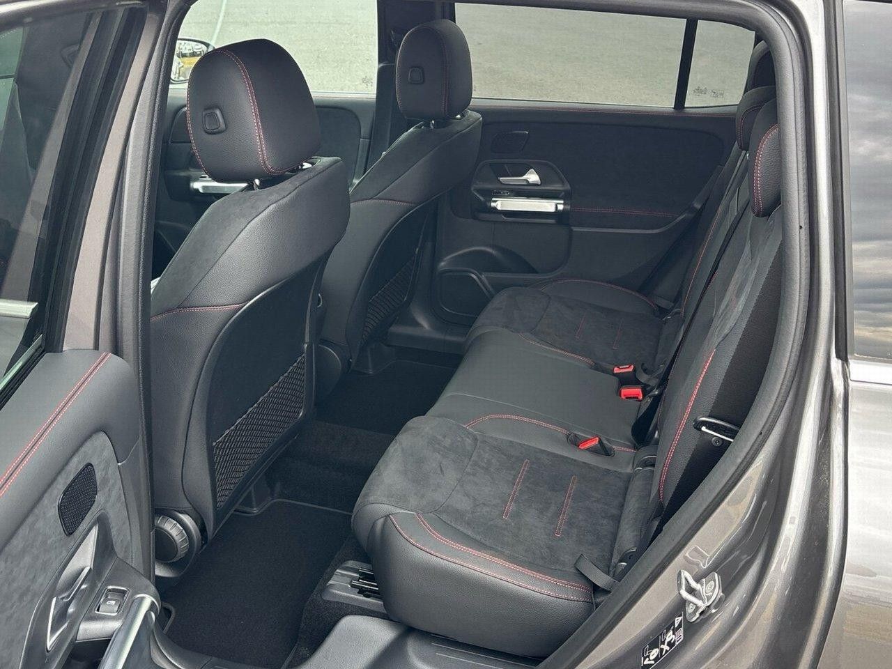 Mercedes-Benz GLB – Bild 13