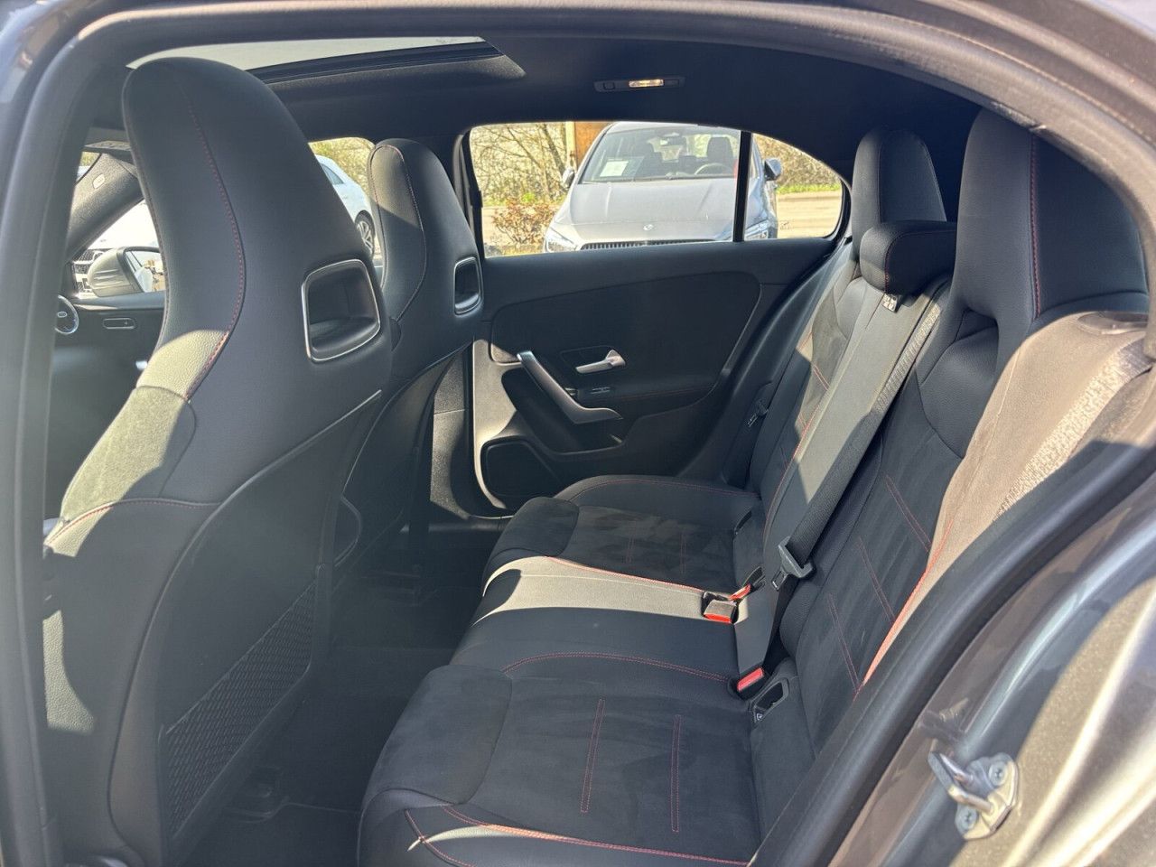 Fahrzeugbild 11 / 20