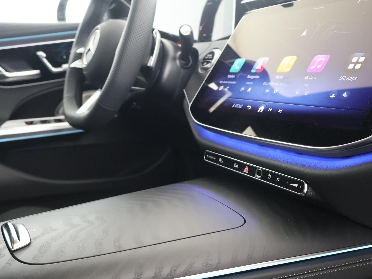 Mercedes-Benz E-Klasse – Bild 19
