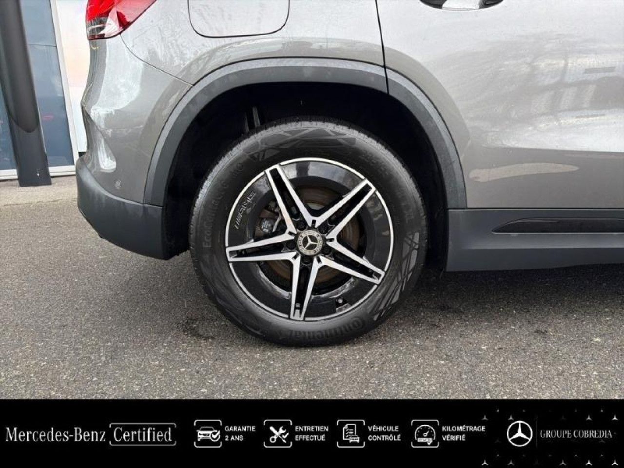 Photo du v&eacute;hicule 16 / 18