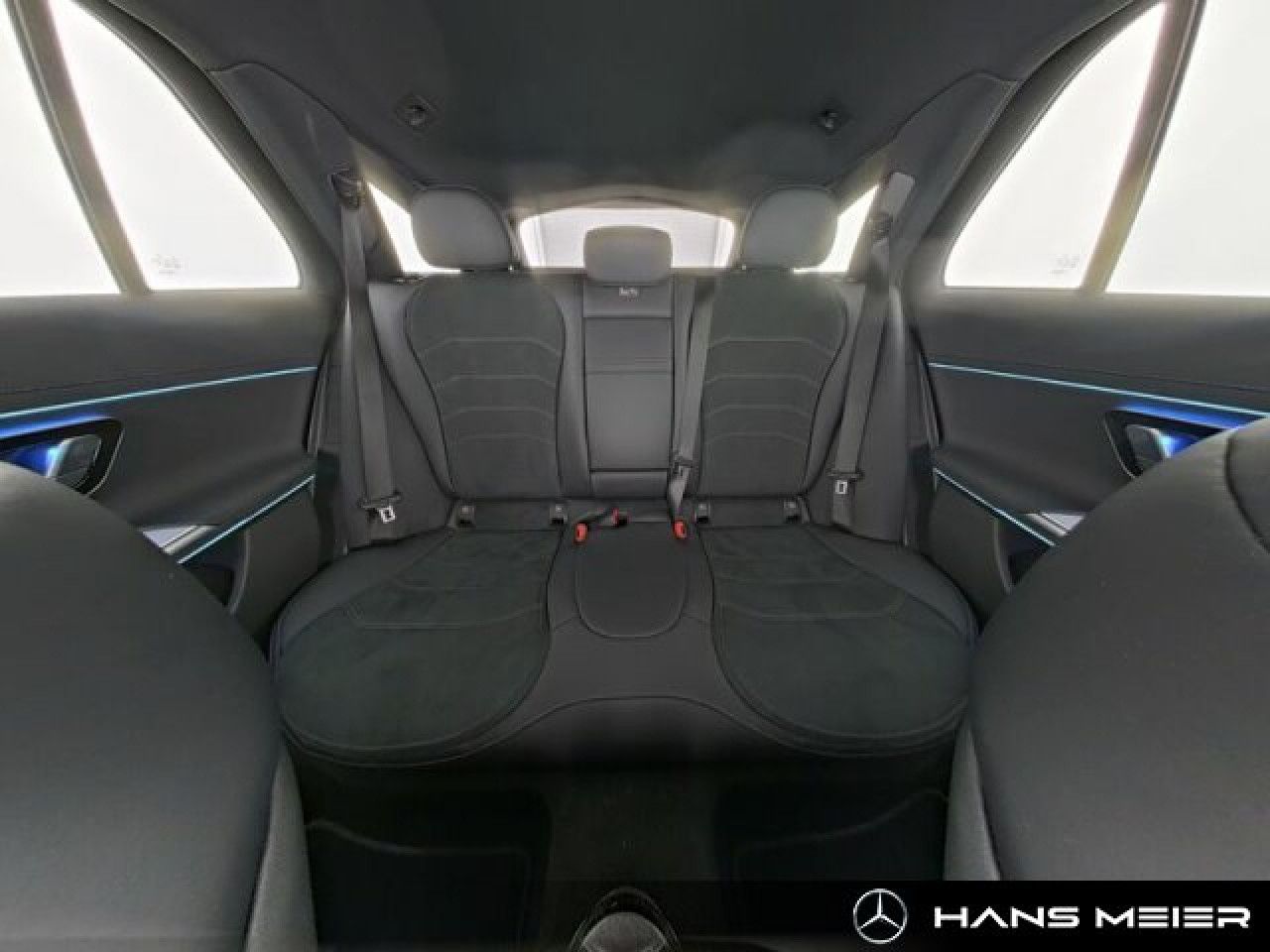 Mercedes-Benz E-Klasse – Bild 10