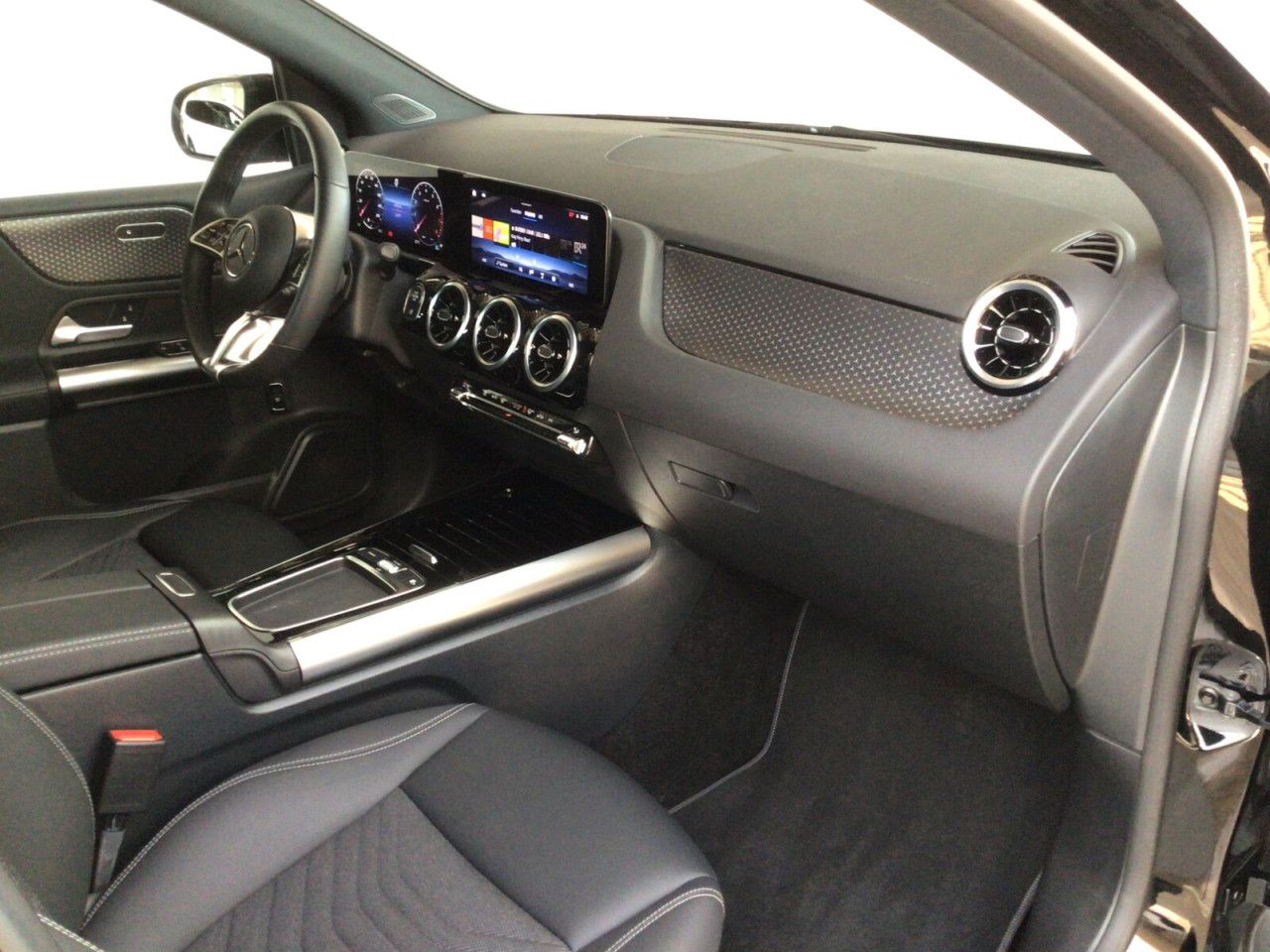 Fahrzeugbild 11 / 16