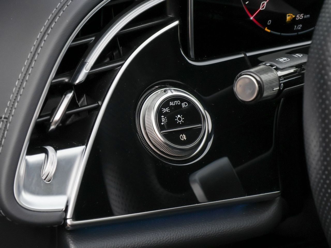 Mercedes-Benz E-Klasse – Bild 15