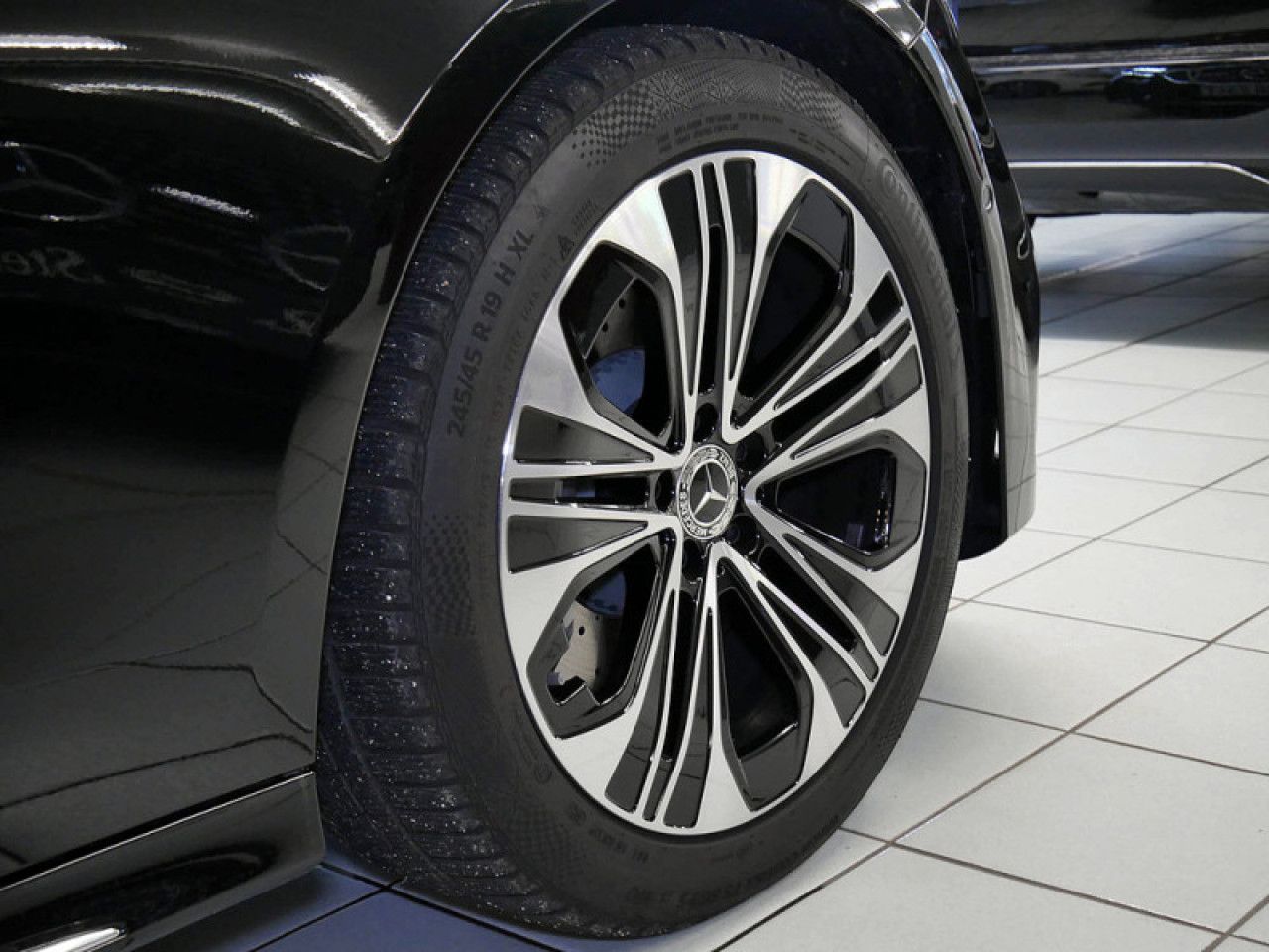 Mercedes-Benz E-Klasse – Bild 10