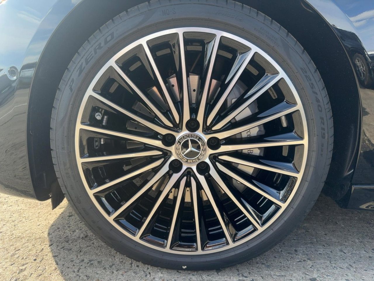 Fahrzeugbild 12 / 24