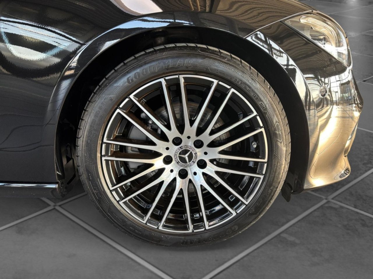 Mercedes-Benz C-Klasse – Bild 5