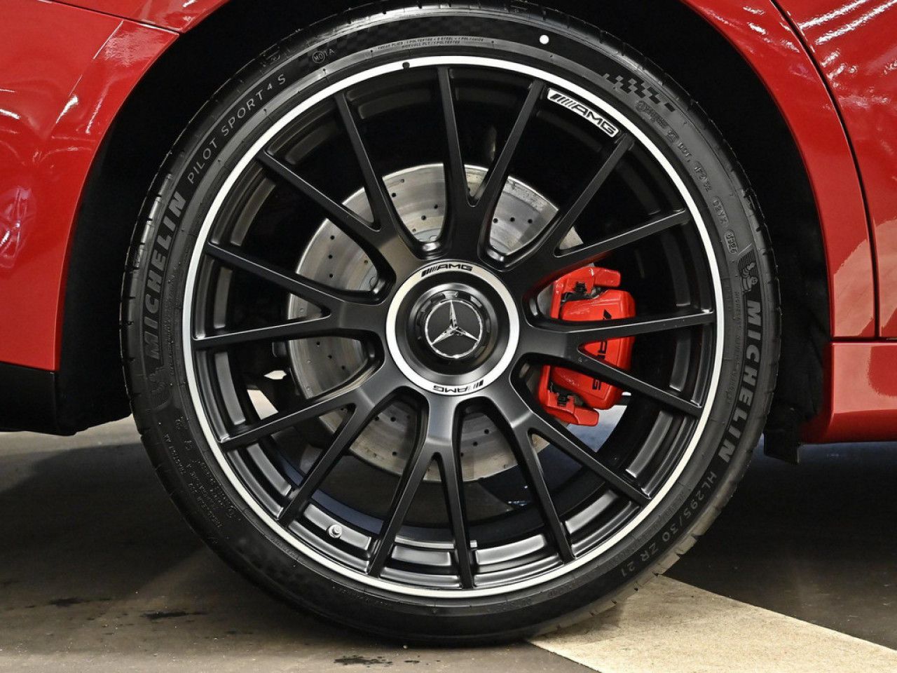 Mercedes-Benz E-Klasse – Bild 8