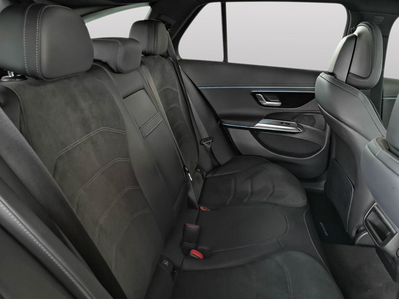 Mercedes-Benz E-Klasse – Bild 18