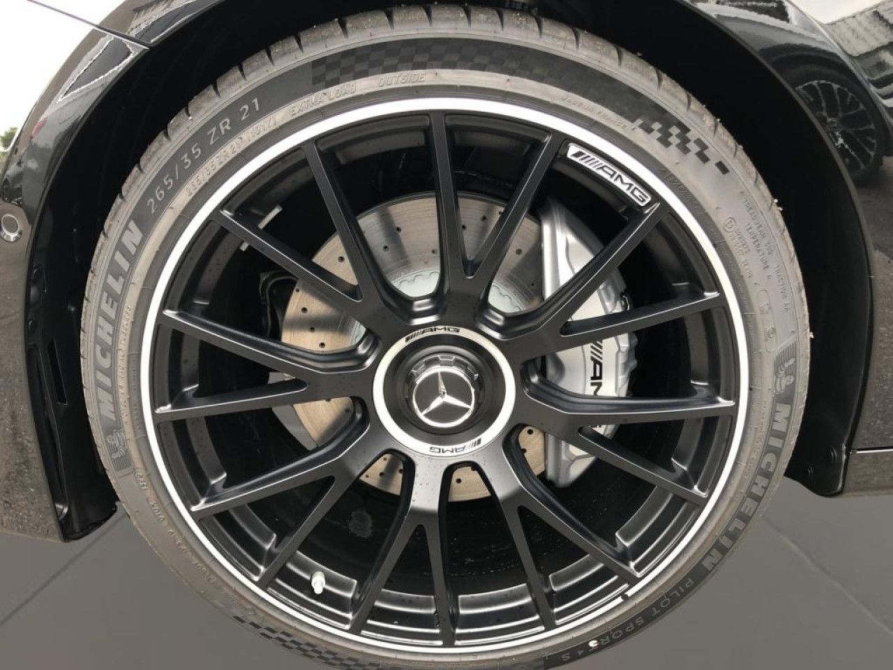 Mercedes-Benz E-Klasse – Bild 8