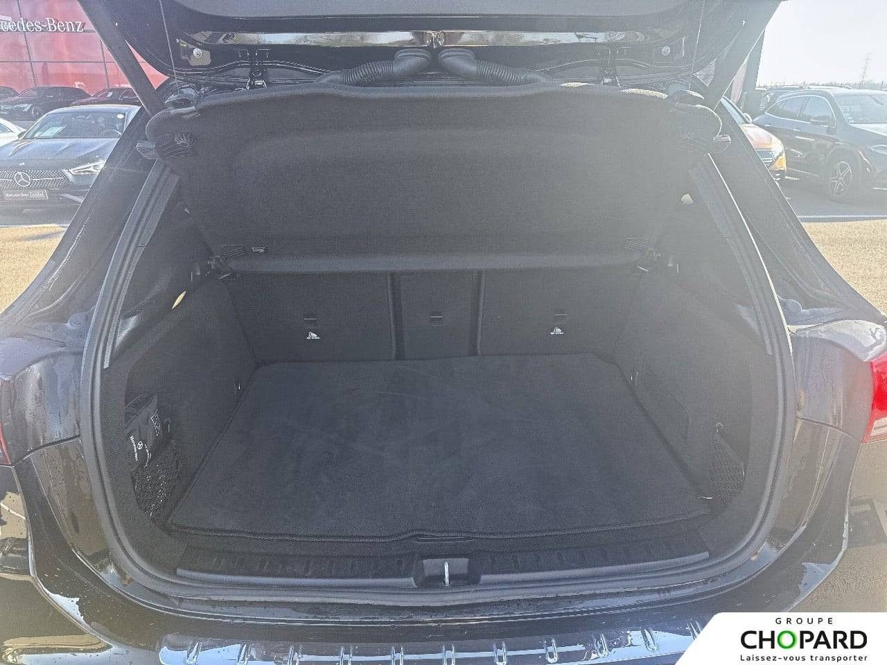 Photo du v&eacute;hicule 8 / 18