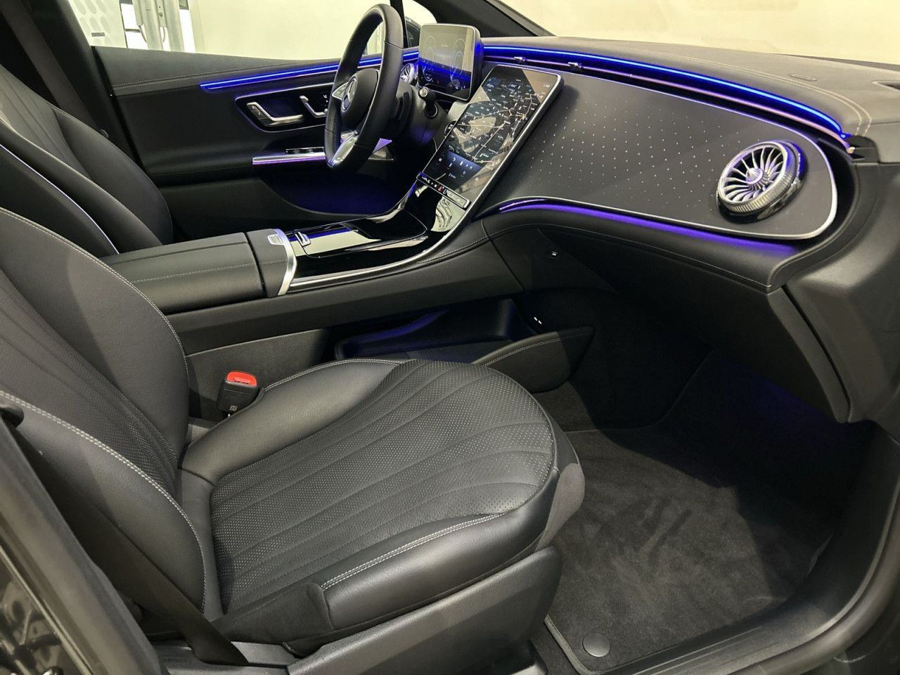 Fahrzeugbild 16 / 24