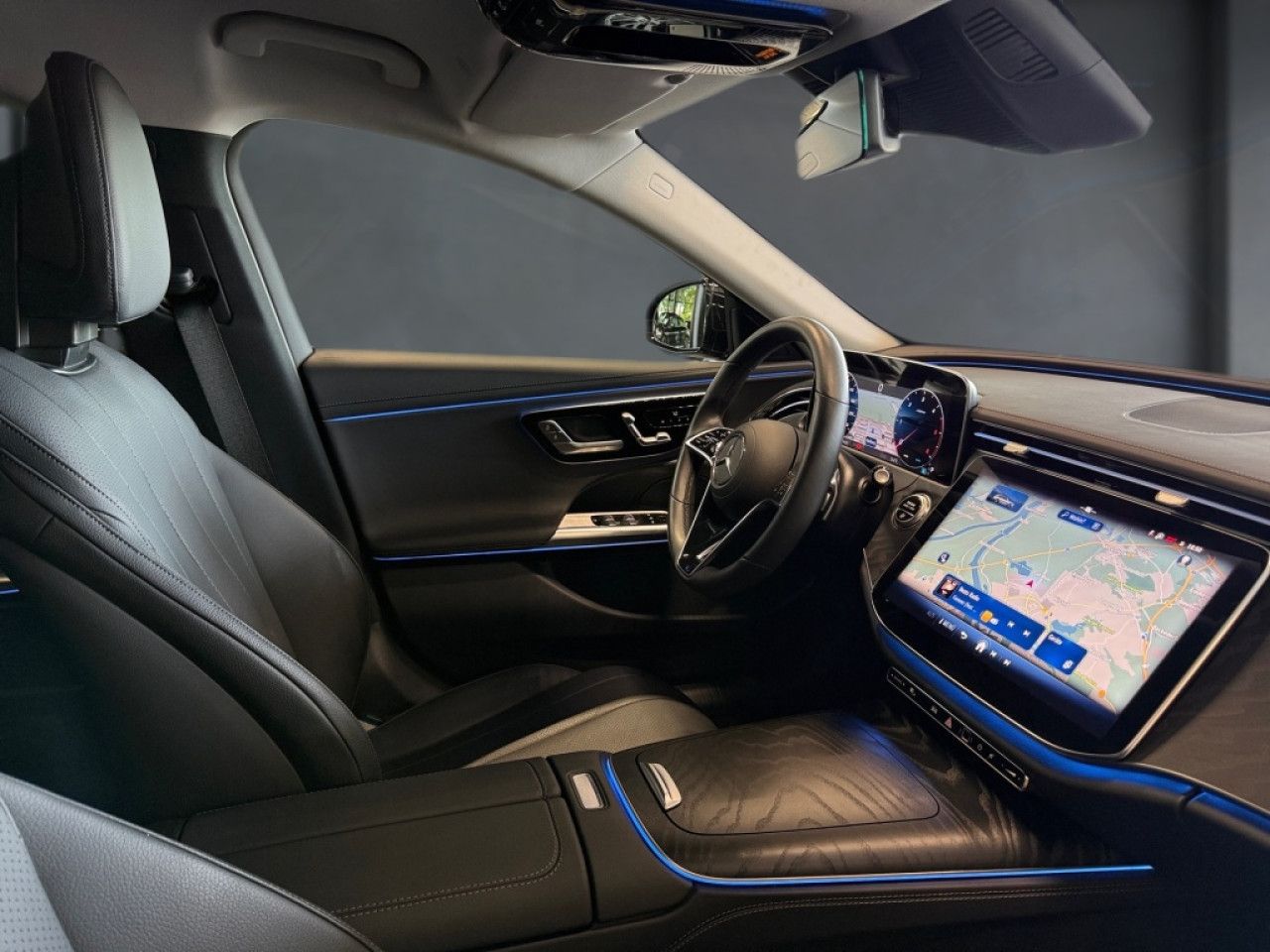 Mercedes-Benz E-Klasse – Bild 16