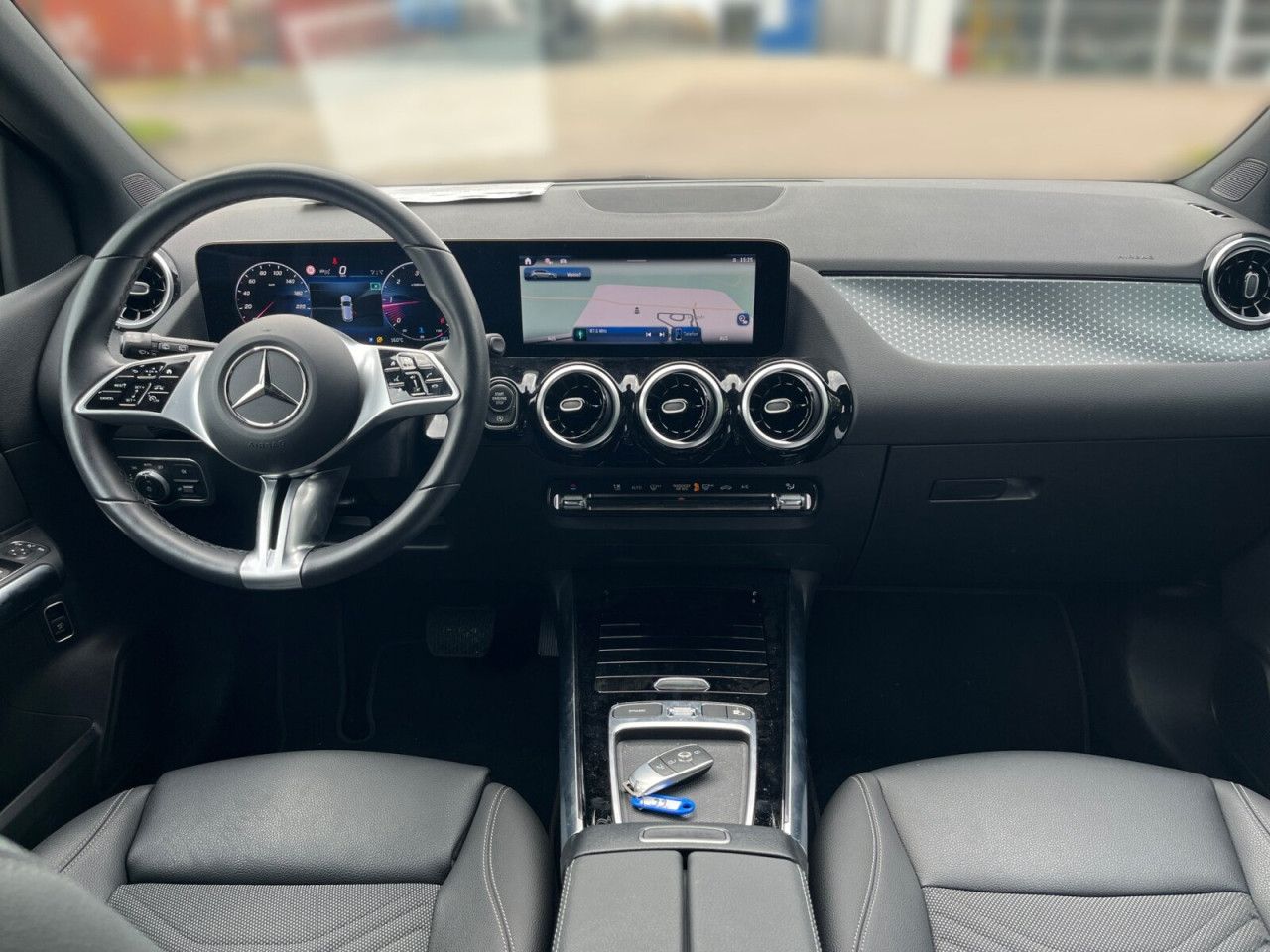 Fahrzeugbild 10 / 15