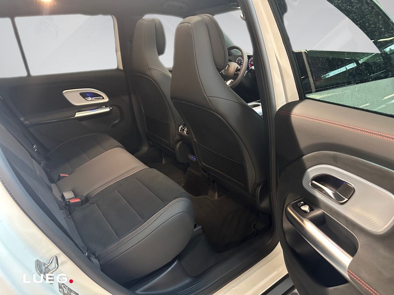 Mercedes-Benz GLB – Bild 12