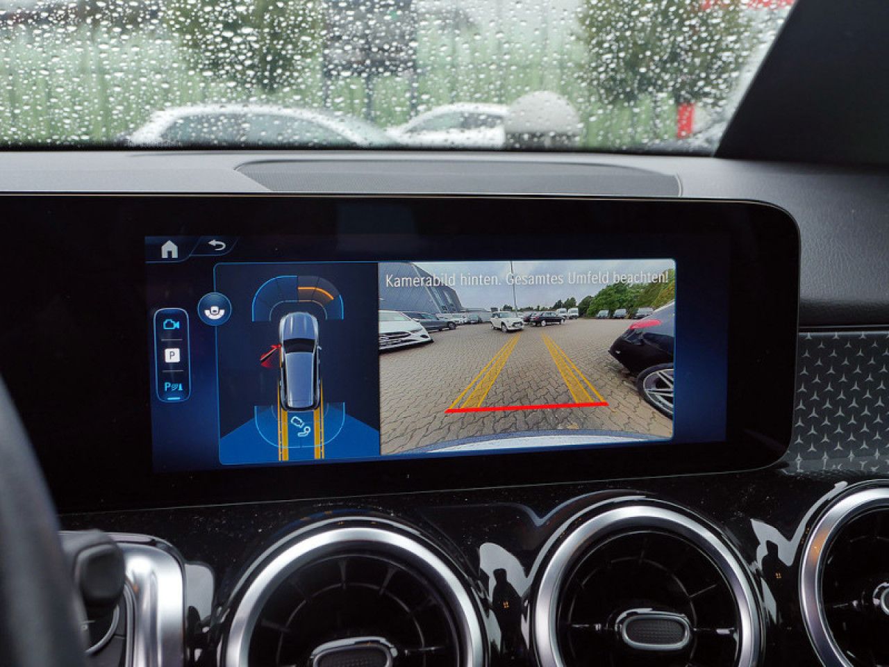 Mercedes-Benz GLB – Bild 15