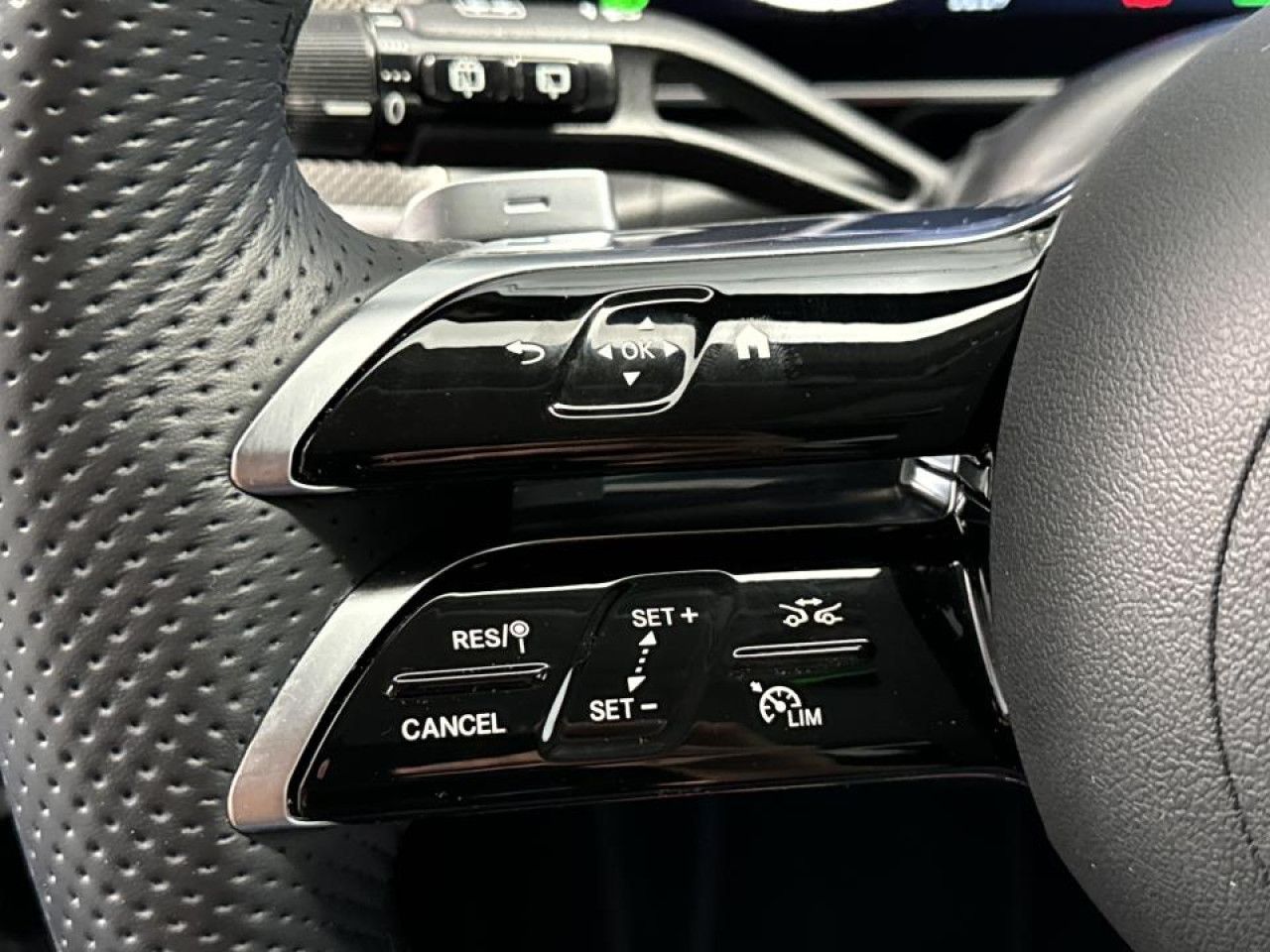 Zdjęcie pojazdu 15 / 26