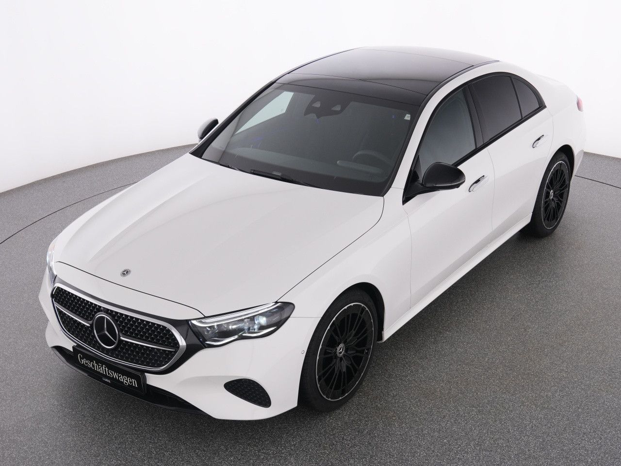 Mercedes-Benz E-Klasse – Bild 17