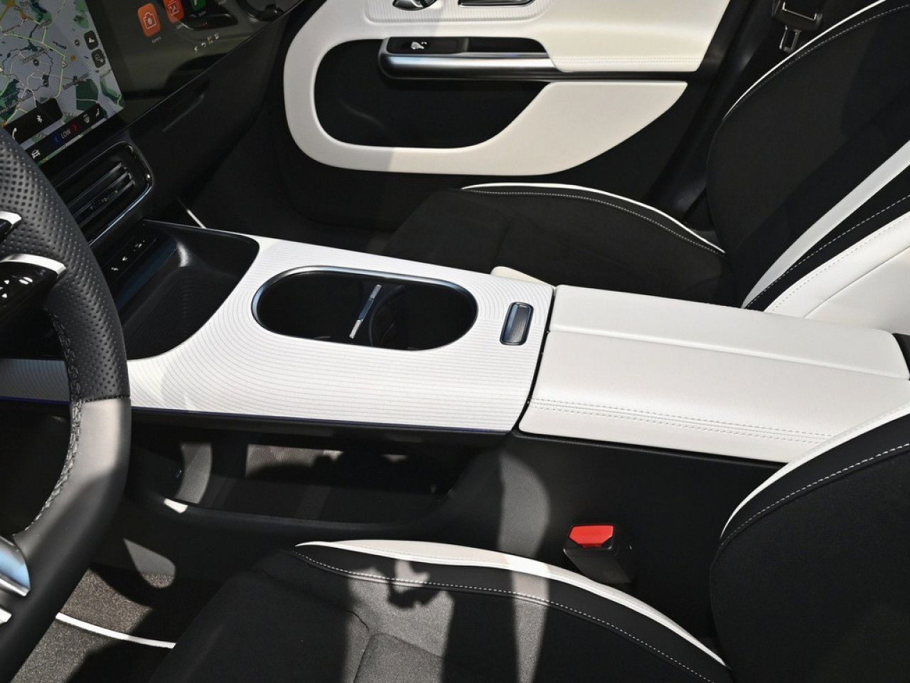 Mercedes-Benz GLB – Bild 12