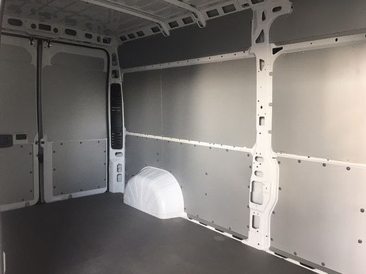 Vehicle image 4 / 6