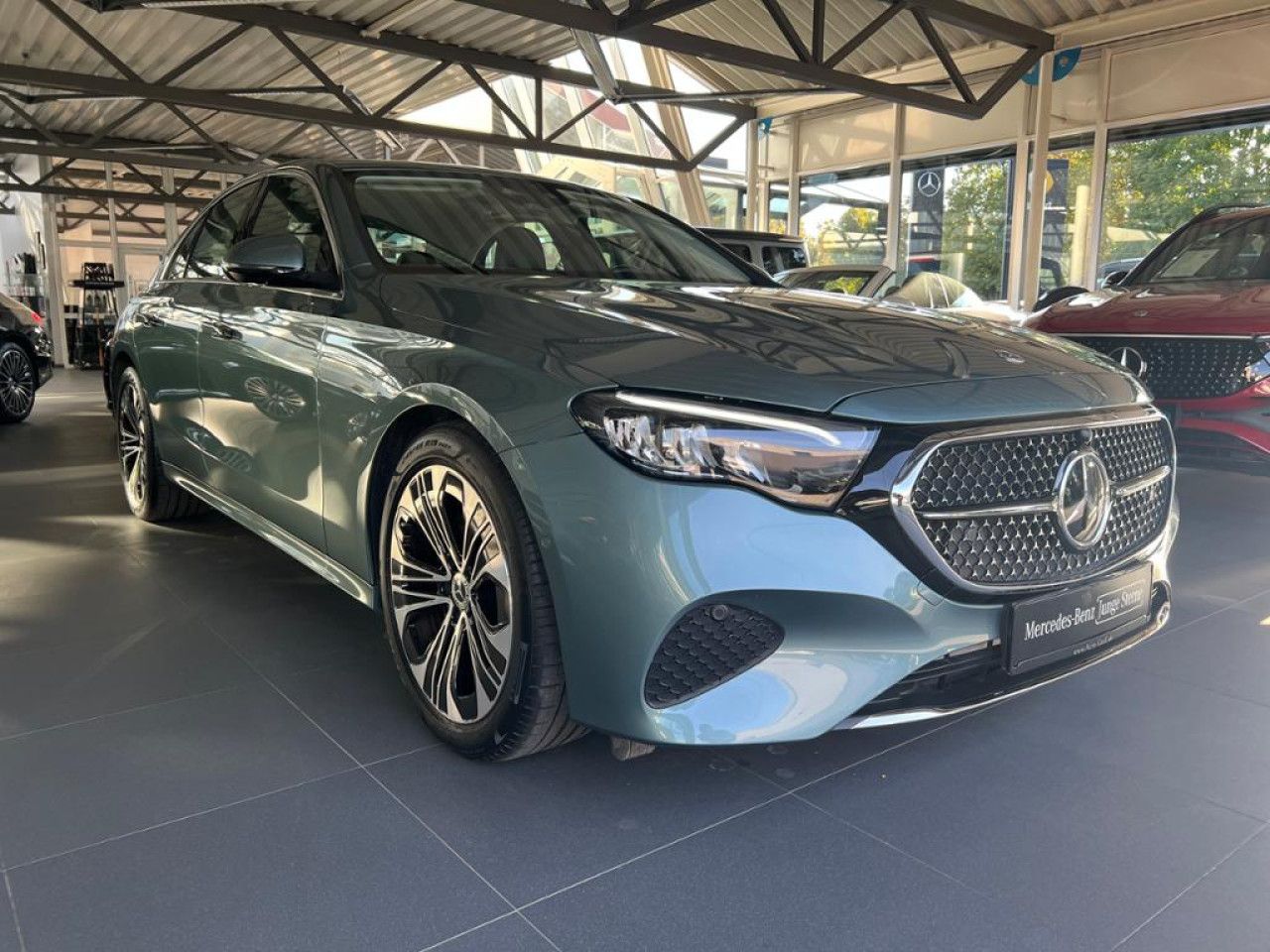 Mercedes-Benz E-Klasse – Bild 3
