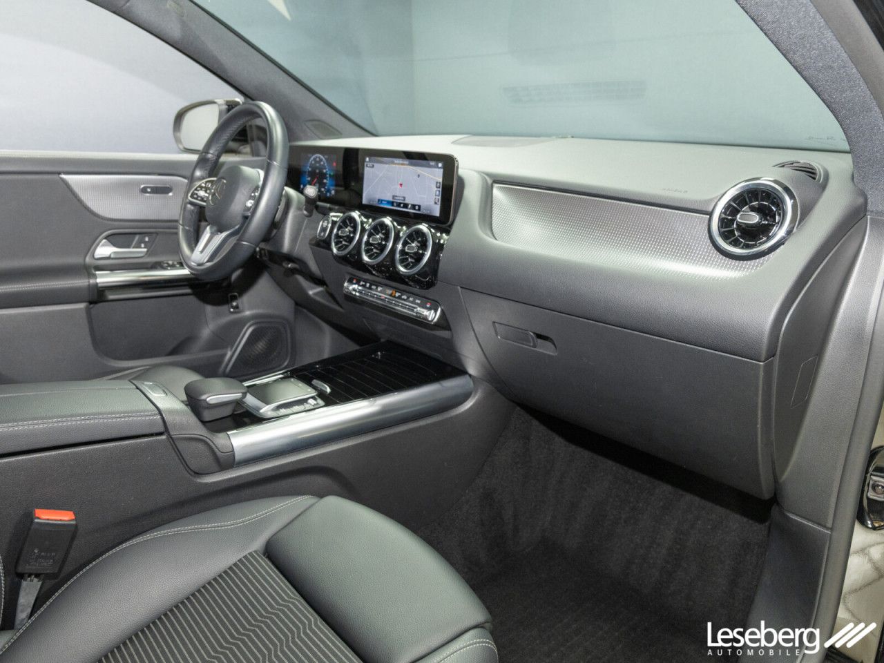 Fahrzeugbild 17 / 27