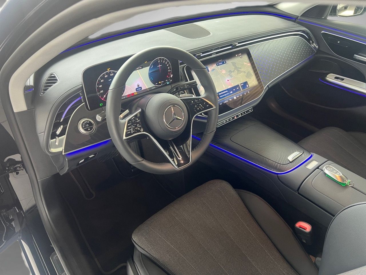 Mercedes-Benz E-Klasse – Bild 15