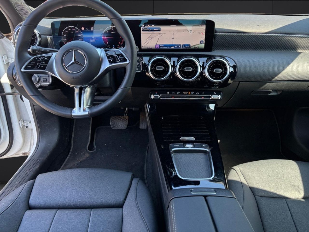 Mercedes-Benz A-Klasse – Bild 12