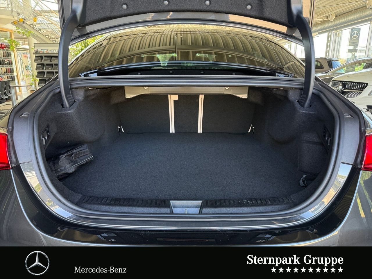 Mercedes-Benz E-Klasse – Bild 23