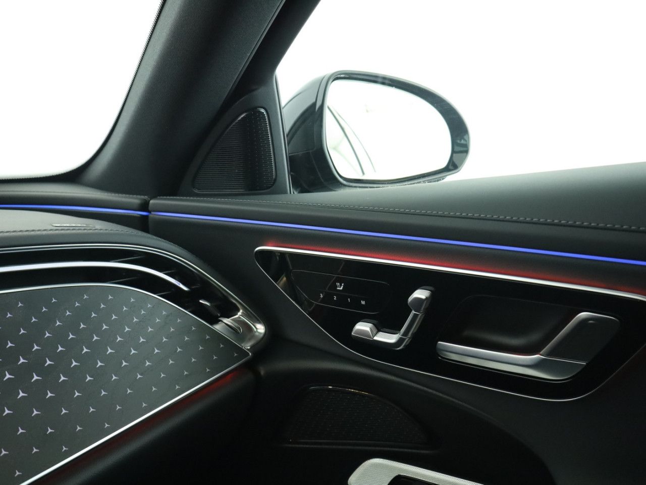 Mercedes-Benz E-Klasse – Bild 16