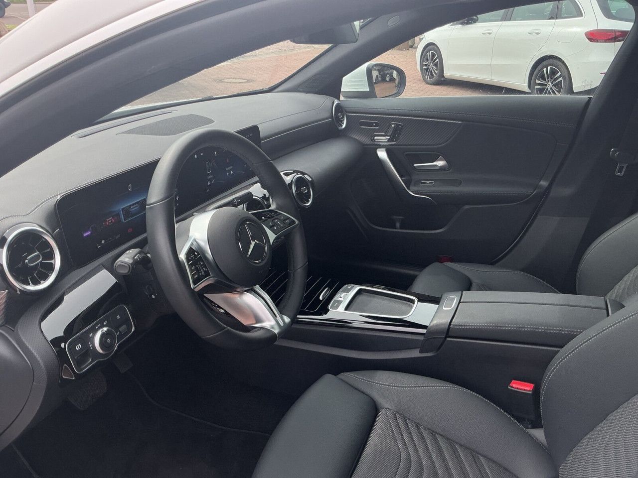 Mercedes-Benz CLA – Bild 9
