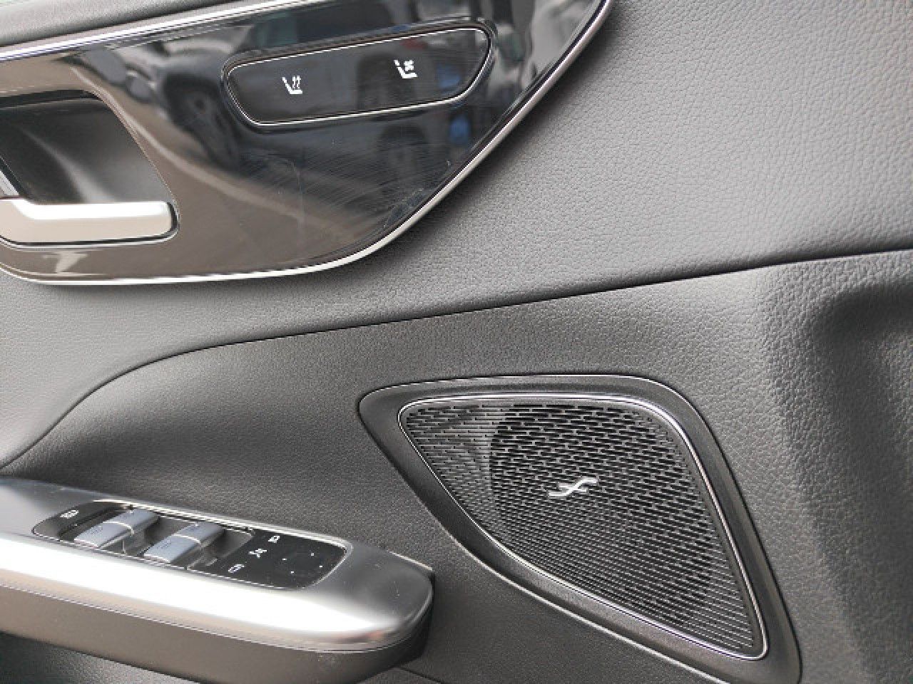 Fahrzeugbild 14 / 16